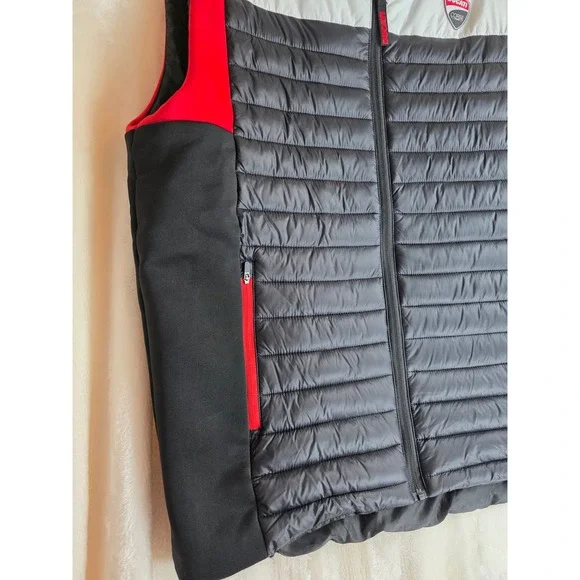 Ducati Corse Puffer Vest Men's XL Black White Red Zip Up Sleeveless Jacket - Picture 2 of 11